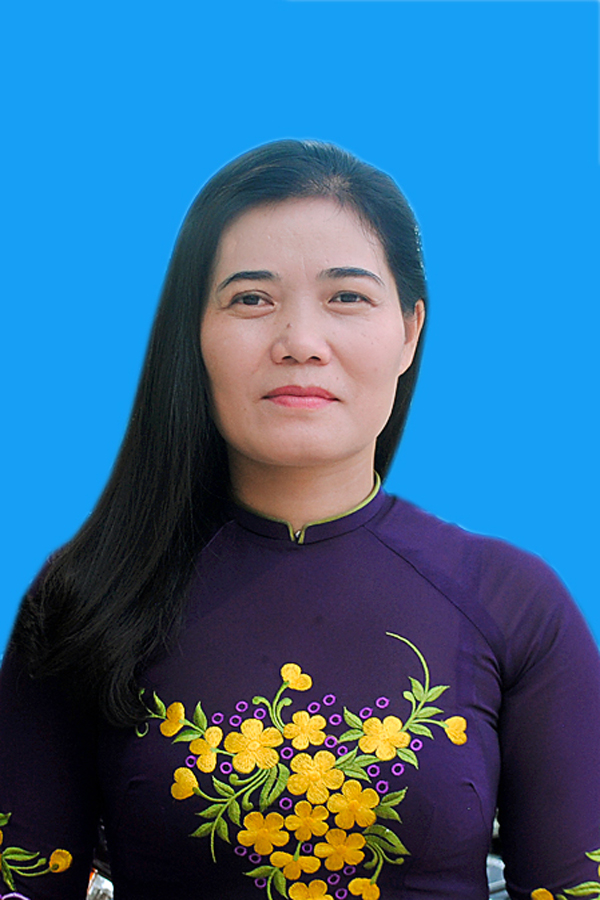 Pham Thuy Diep.jpg